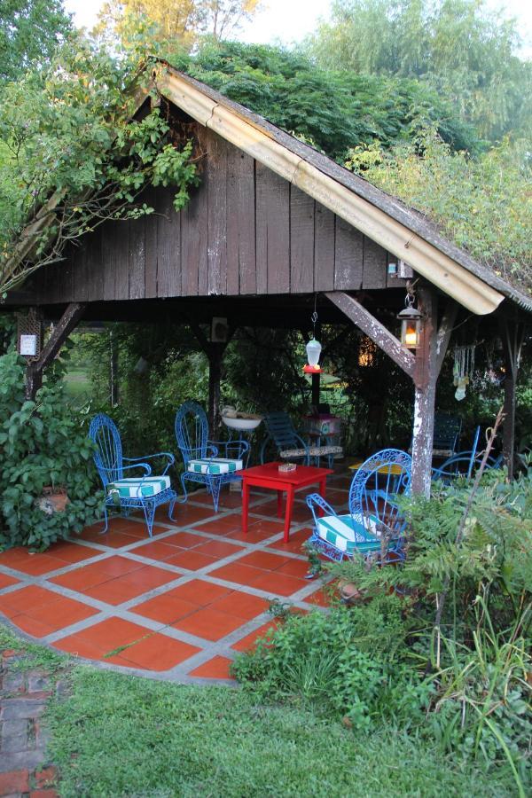 Posada De La Rosarito Hotel Brandsen Buitenkant foto
